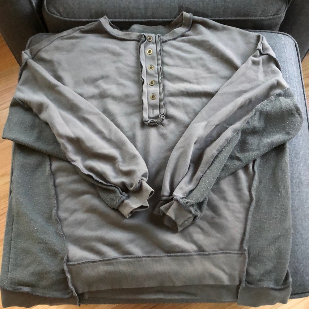 Gray loose fit sweatshirt